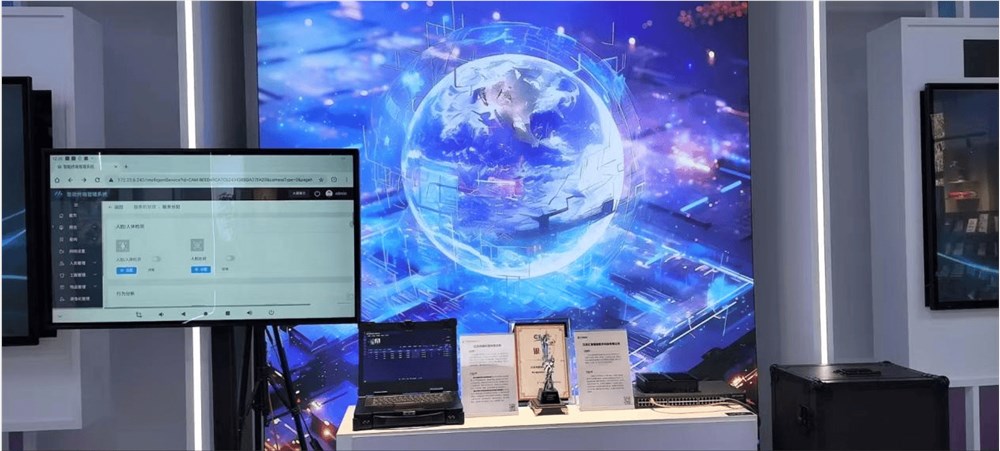 風(fēng)磐科技入駐AI·鏡界南京人工智能生態(tài)街，軟硬件研發(fā)雙輪驅(qū)動(dòng)未來